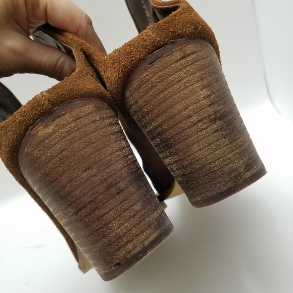 Chinese Laundry 10 Kelso Slip On Ankle Bootie Block Heel Open Back Brown Suede - Picture 5 of 10